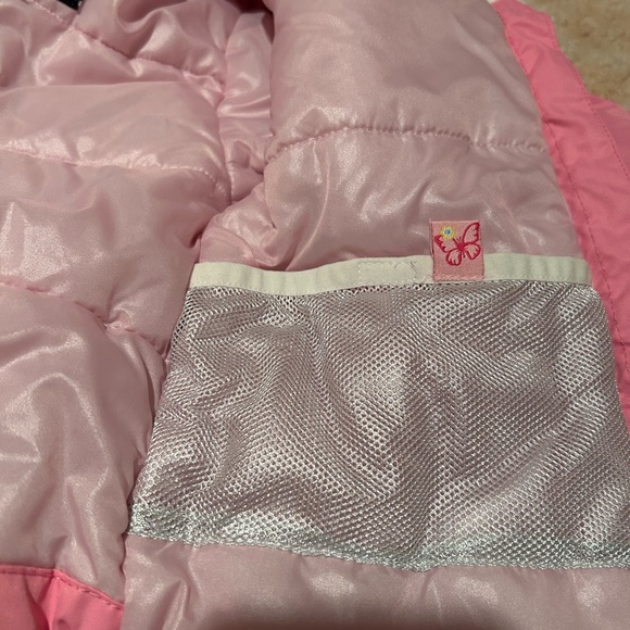 Girls Obermeyer ski jacket and bib - Picture 6 of 12